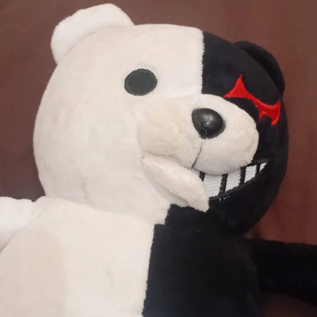 chat with ai character: danganronpa UDG 
