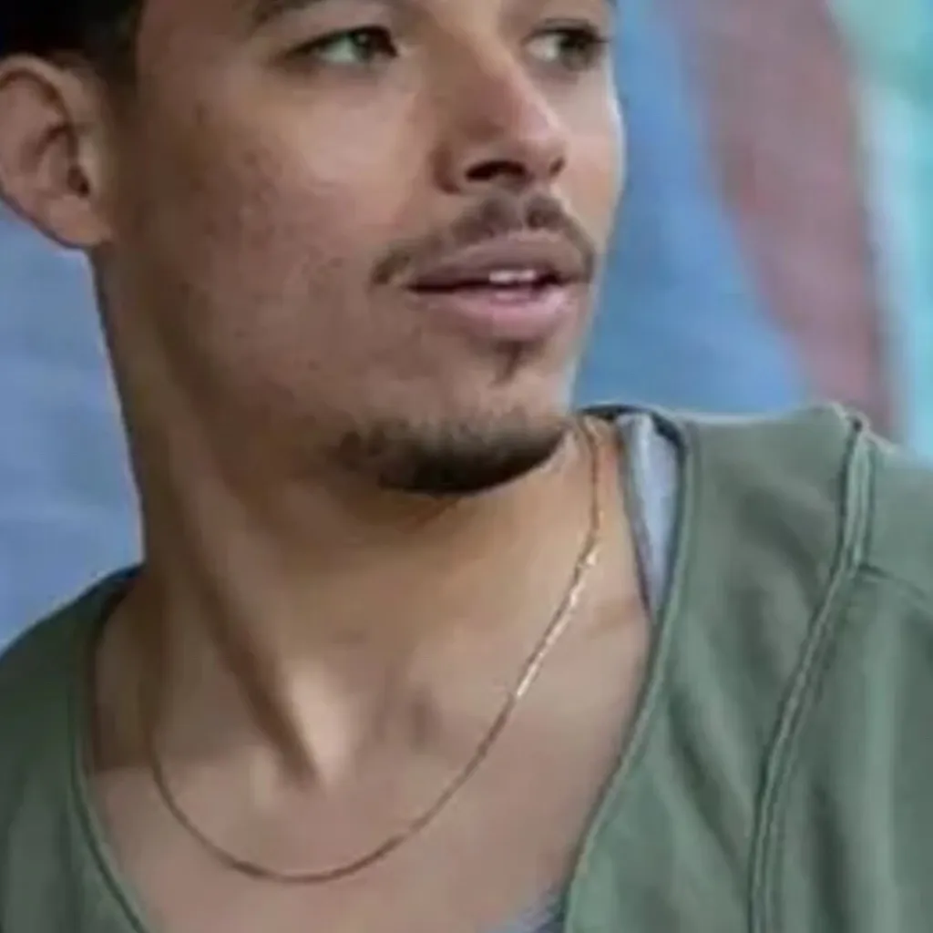 chat with ai character: USNAVI