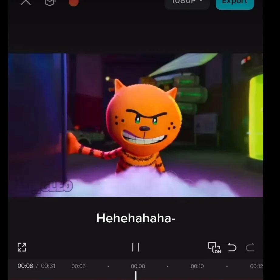 chat with ai character: Ur small family 