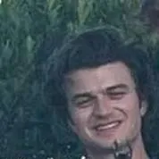 chat with ai character: Steve x y/n