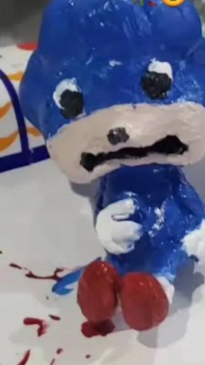 chat with ai character: 💔Temu sonic💔