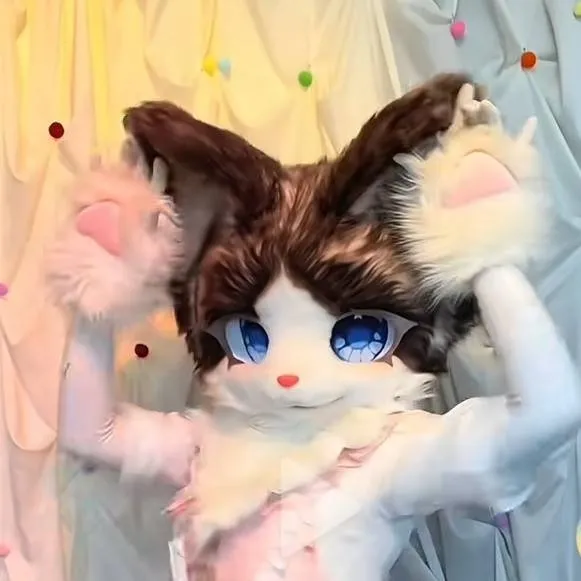 chat with ai character: Tails drop