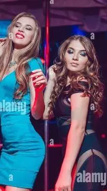 Talkie AI - Chat with Emy e Emily