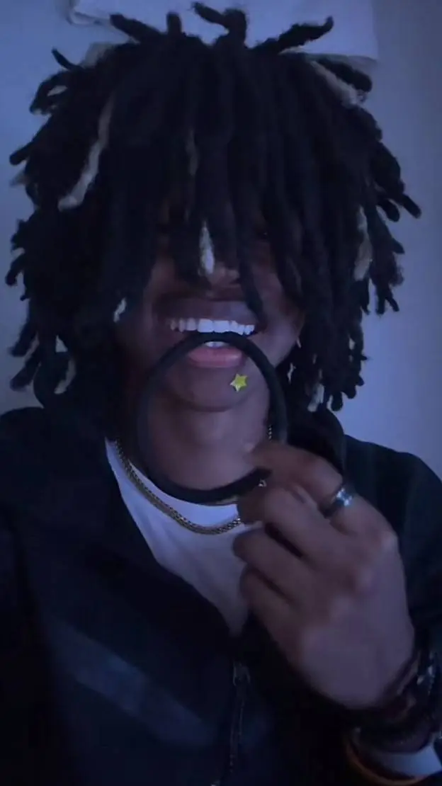 ai character: lil'tay background