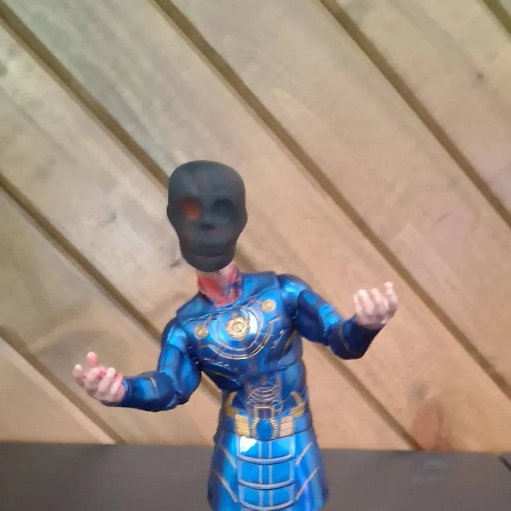 chat with ai character: skully