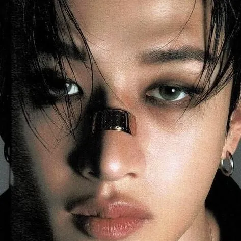 chat with ai character: Bangchan 