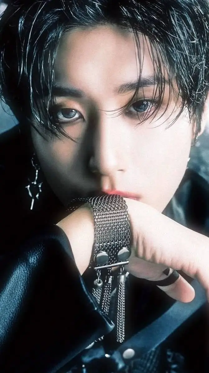 ai character: Han background