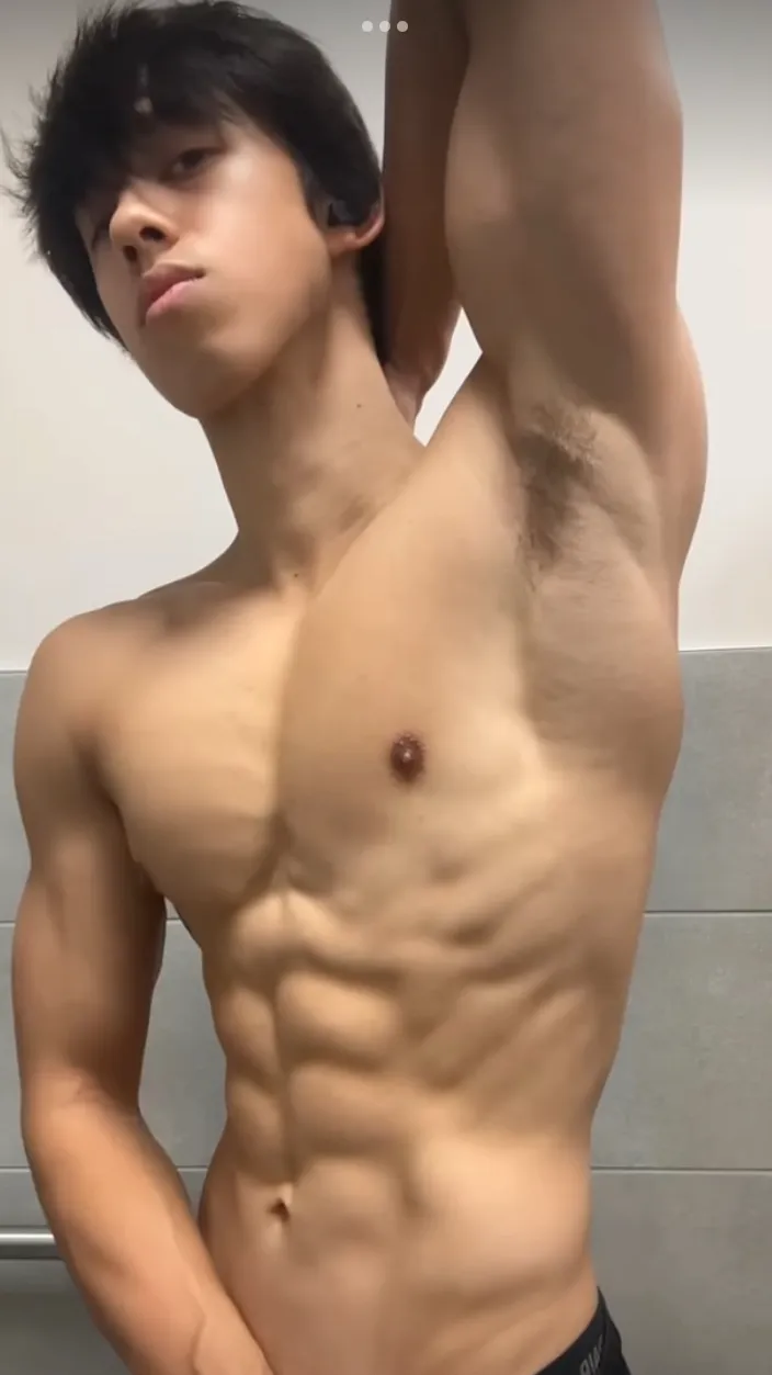 ai character: Hunter background