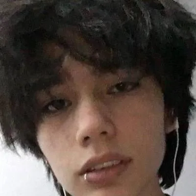 chat with ai character: Jason