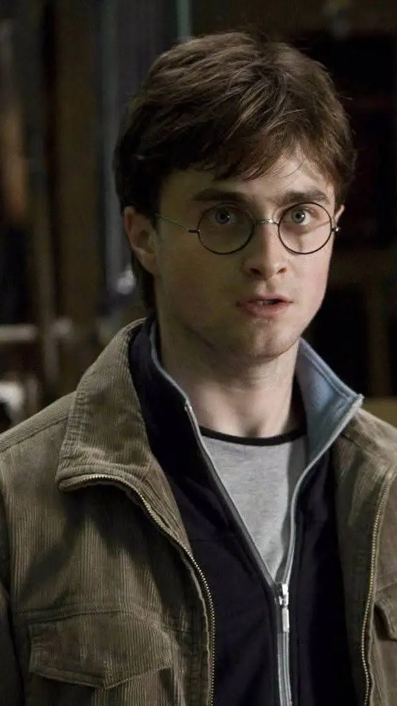 ai character: Harry Potter  background