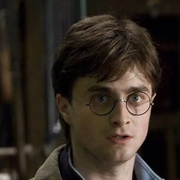 chat with ai character: Harry Potter 