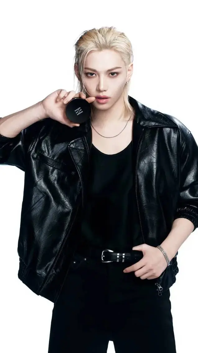 Talkie AI - Chat with ~★FELIX★~