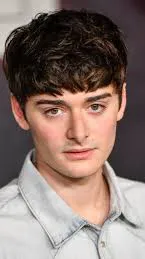 chat with ai character: ♣noah snhapp♠