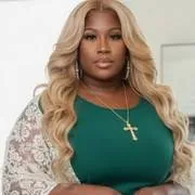 chat with ai character: Joi Pansie