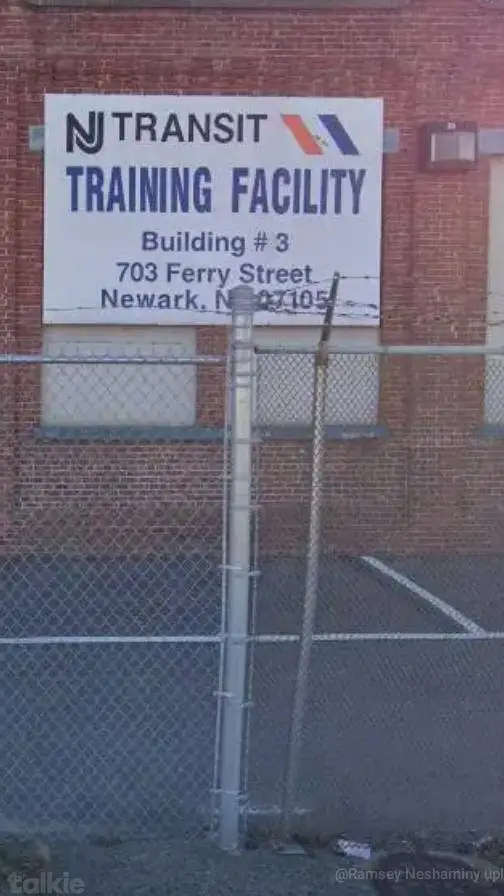 Talkie AI - Chat with Training Facility 