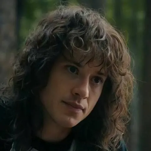 chat with ai character: Eddie Munson