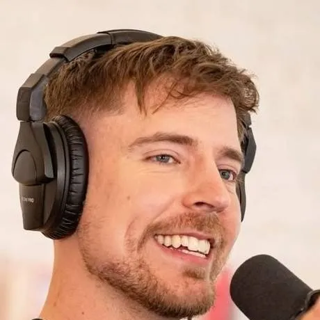 chat with ai character: MrBeast (Jimmy) 