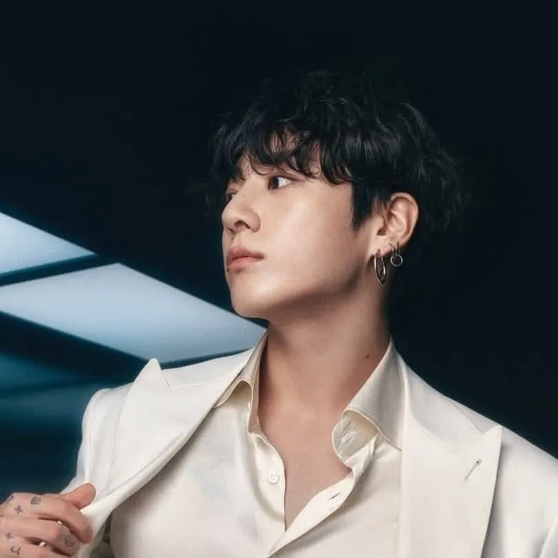 chat with ai character: Jungkook