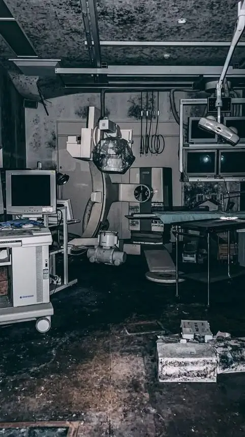 ai character: abandoned hospital background