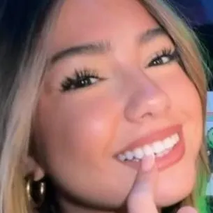 chat with ai character: embreigh 