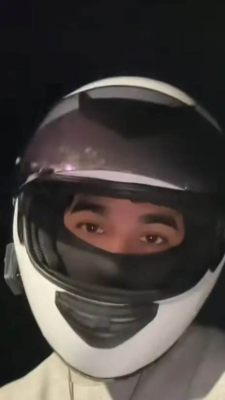 ai character: Andrew  background