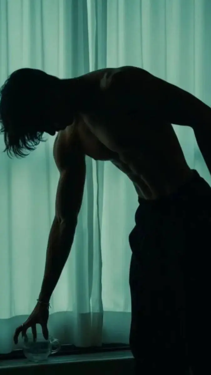 ai character: Aiden background