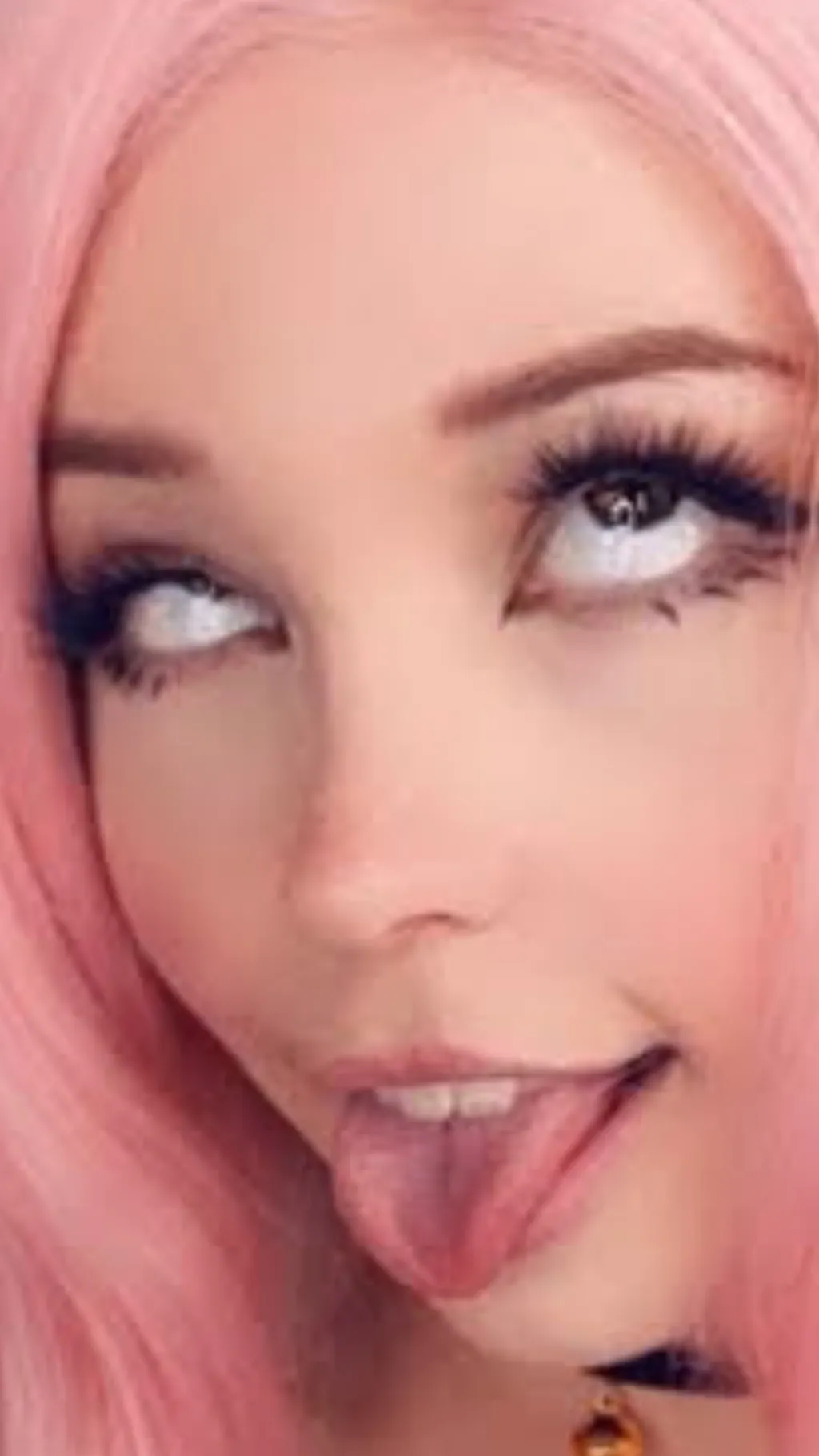 ai character: Belle Delphine background