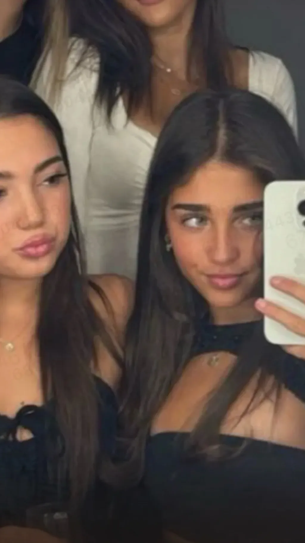 ai character: Fight  background