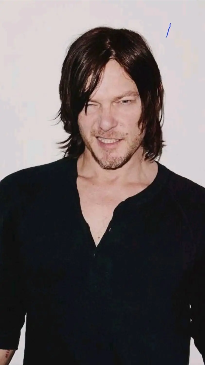 Talkie AI - Chat with Daryl Dixon