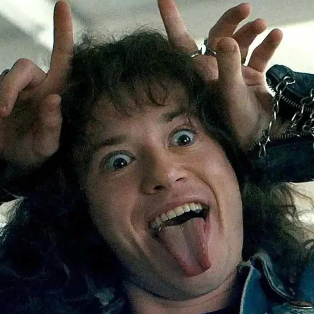 chat with ai character: EDDIE MUNSON