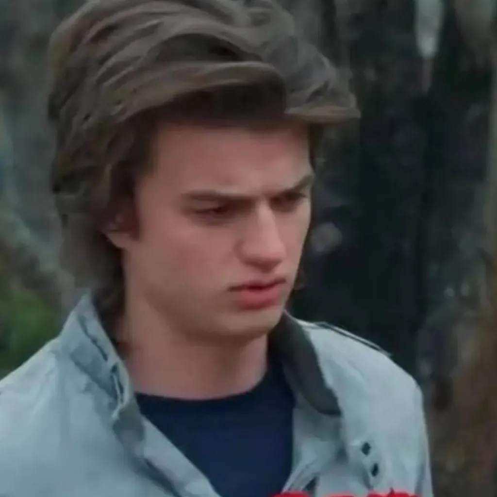 chat with ai character: STEVE HARRINGTON 