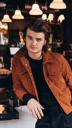 Talkie AI - Chat with STEVE HARRINGTON 