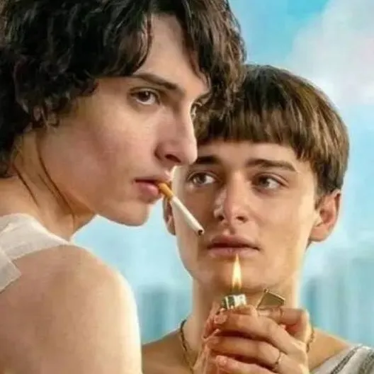 chat with ai character: MIKE SARAH 