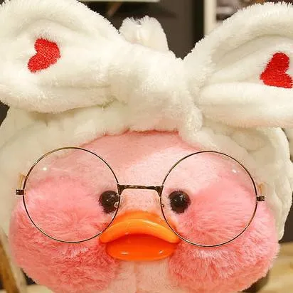 chat with ai character: уточка