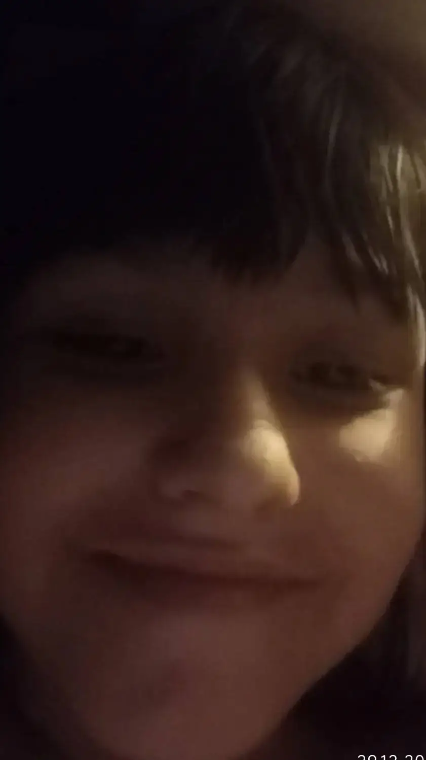 ai character: валя background