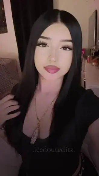 ai character: samtha  background