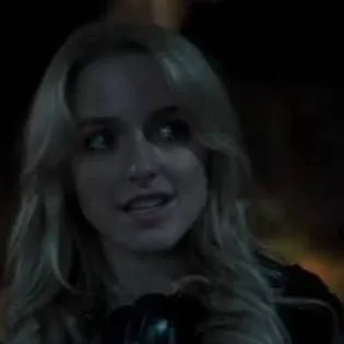 chat with ai character: Lisa FNAF 2