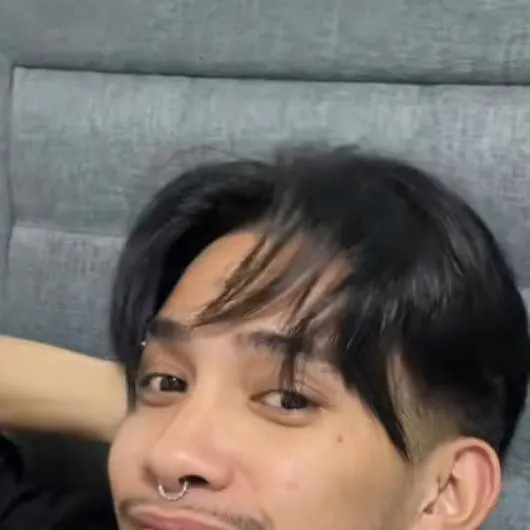 chat with ai character: Russ Jr