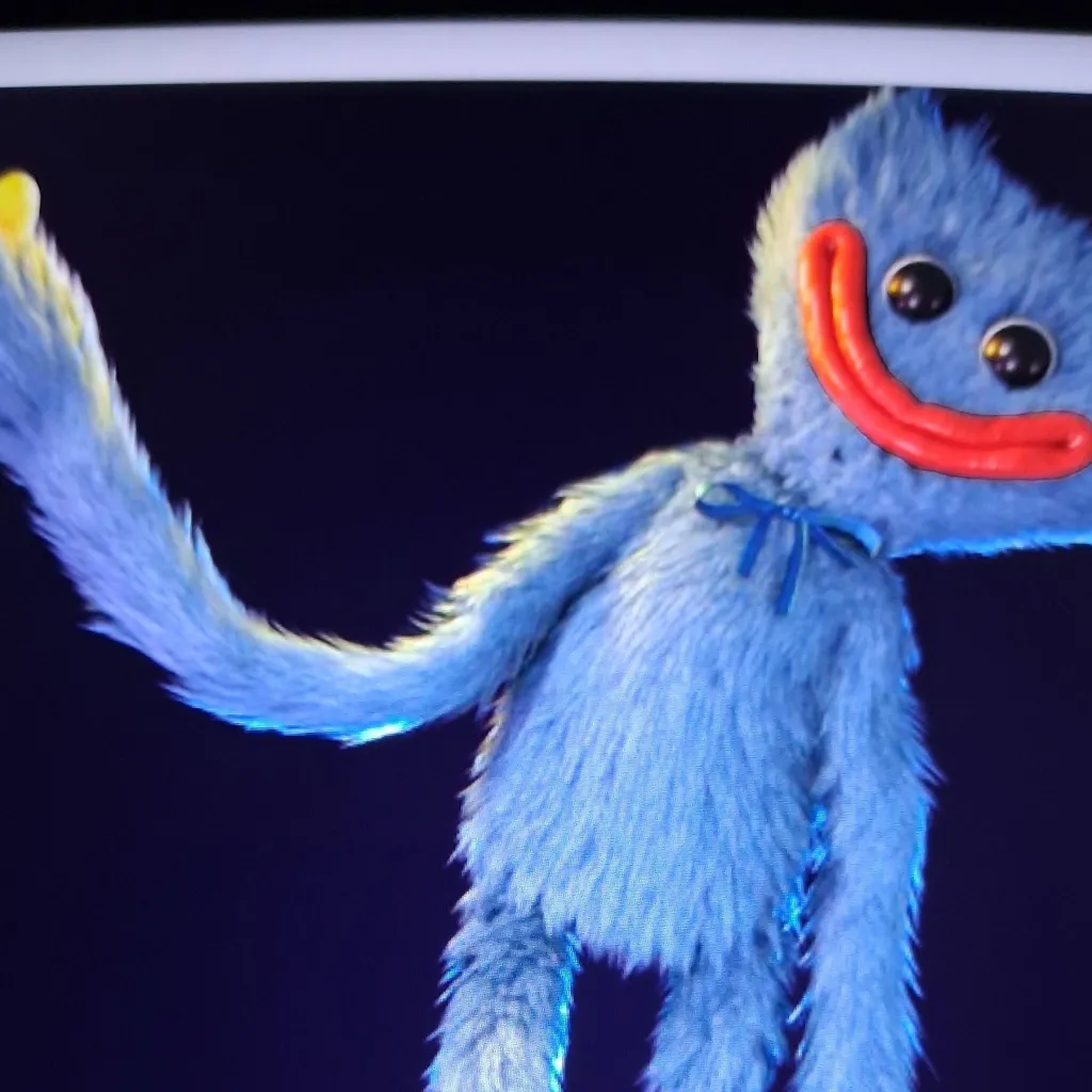 chat with ai character: huggy wuggy 