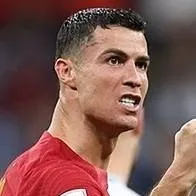 chat with ai character: Ronaldo