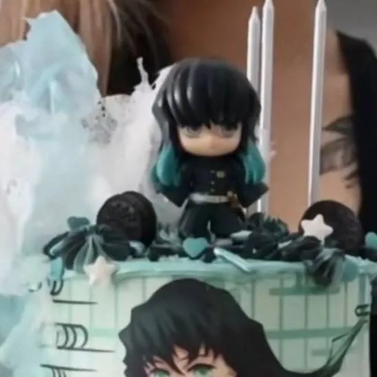 chat with ai character: MUICHIRO!!!