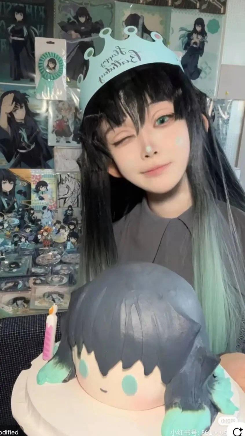 ai character: W-what... background