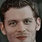 chat with ai character: Niklaus Mikaelson