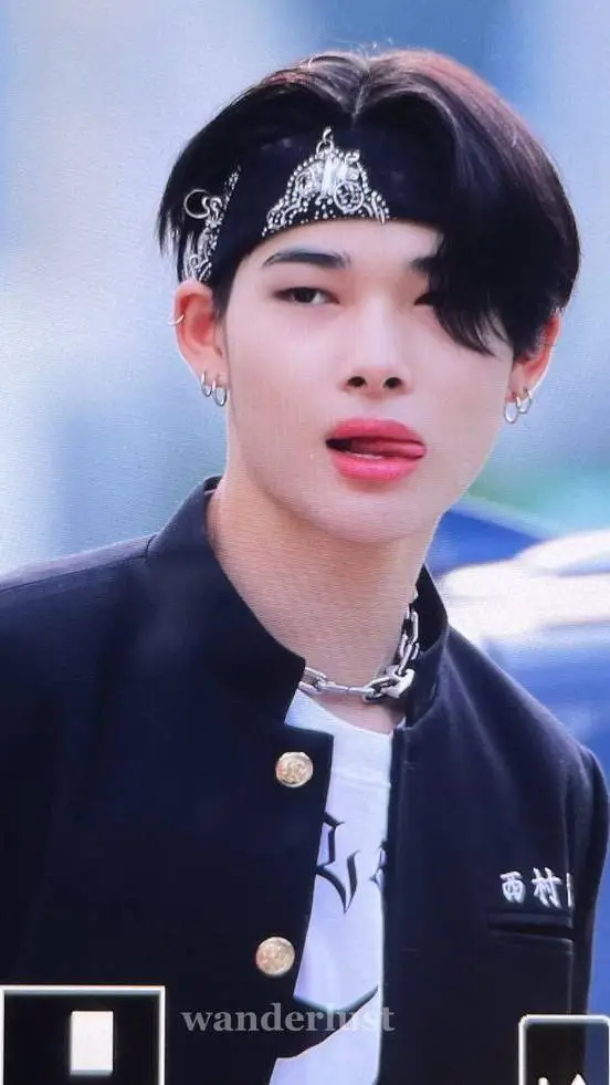 Talkie AI - Chat with Ni-ki(your dad)