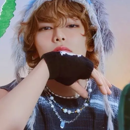 chat with ai character: JEONGIN⚽