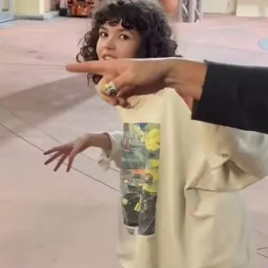 chat with ai character: piper rubio