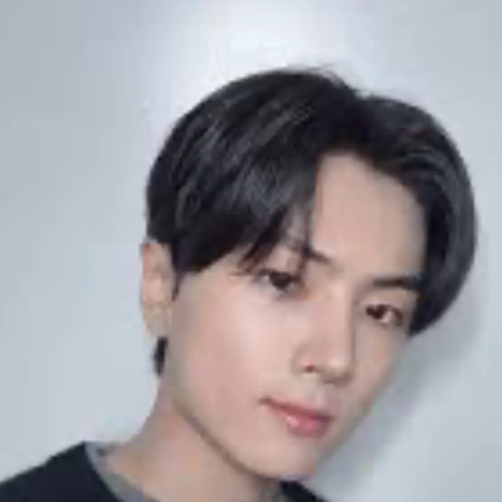 chat with ai character: Jay🤭