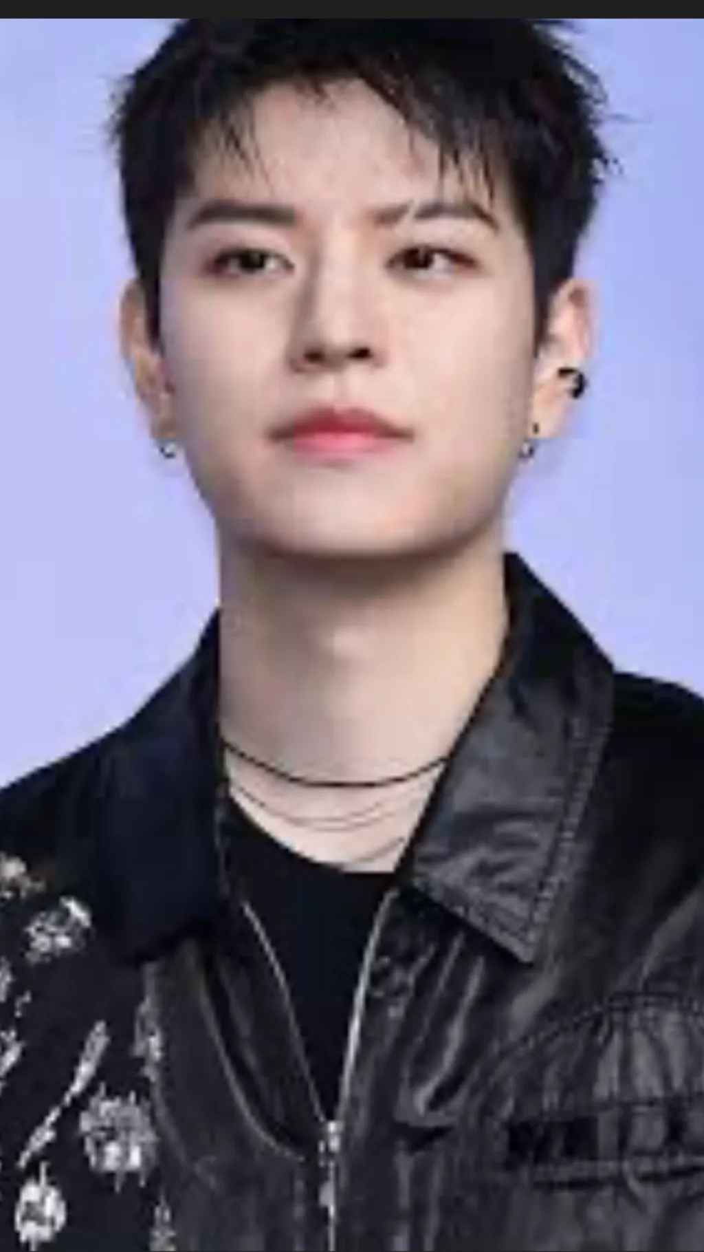 ai character: Seugmin🤭💋 background