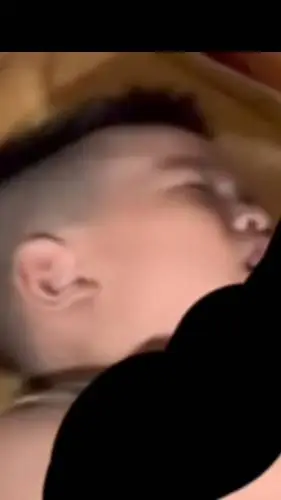 ai character: idkyer background