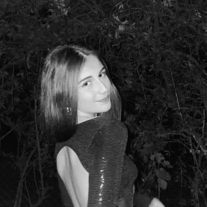 chat with ai character: alice